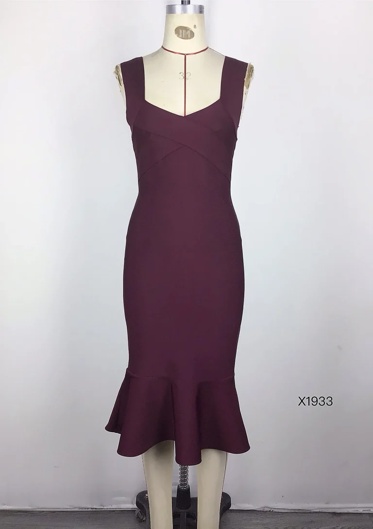 burgundy strappy bodycon dress front